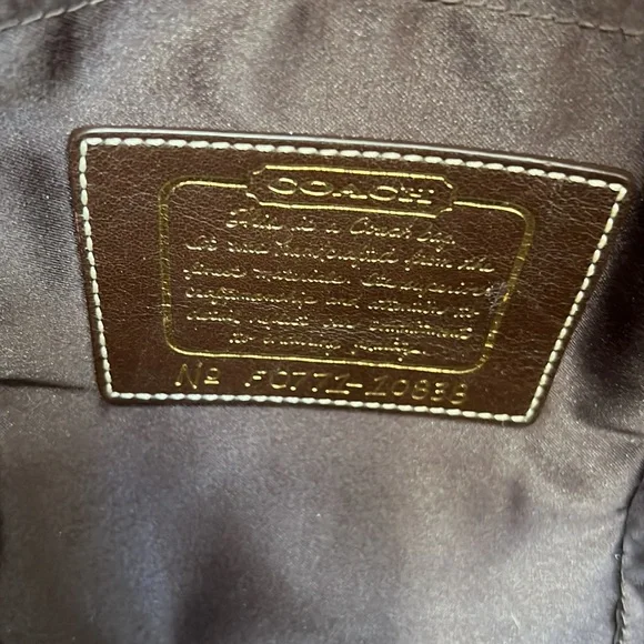 Authentic Coach bag - Picture 6 of 6